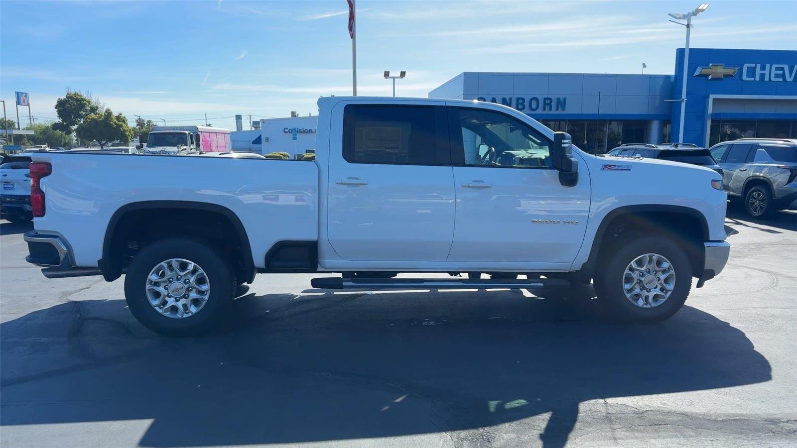 2026 Chevrolet Silverado 2500 HD LT - Photo 9