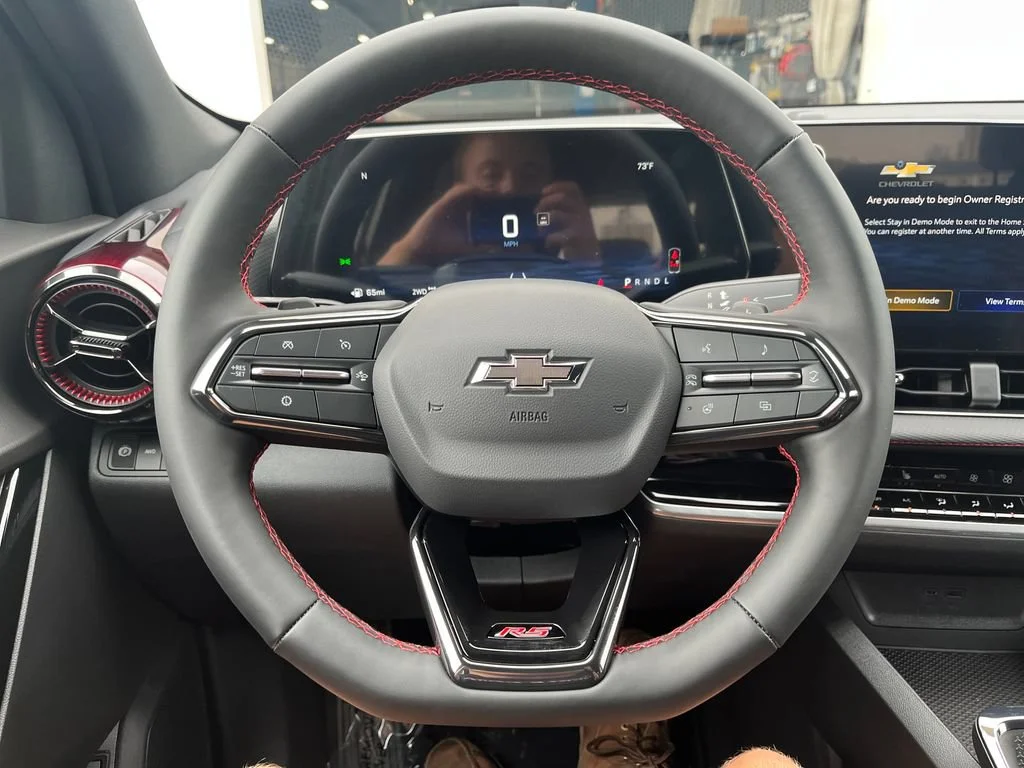 2027 Chevrolet Equinox RS - Photo 14