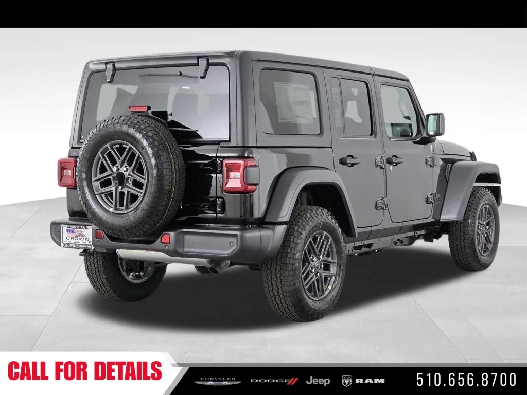 New 2025 Black Clear-Coat Exterior Paint Jeep Sport S image 5