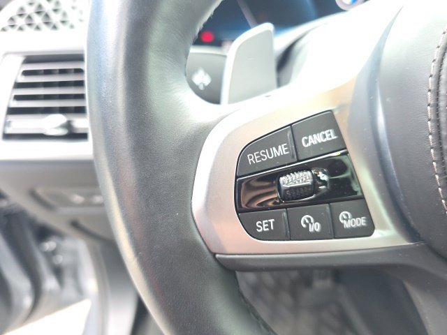 Used 2025 Gray BMW xDrive40i image 25