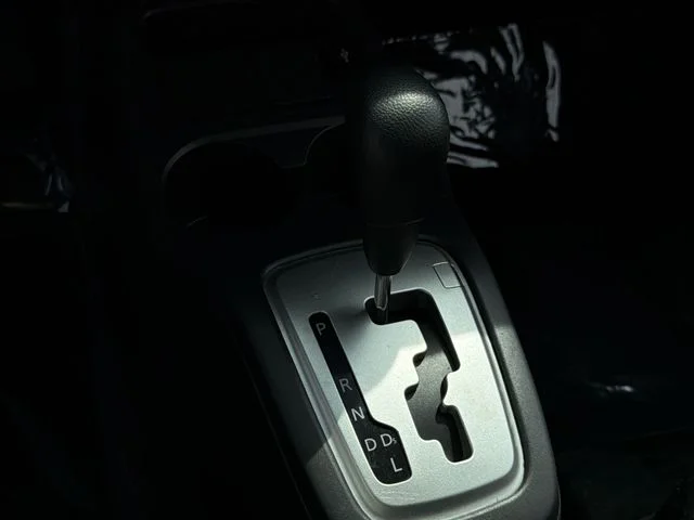 Used 2024  Mitsubishi ES image 25