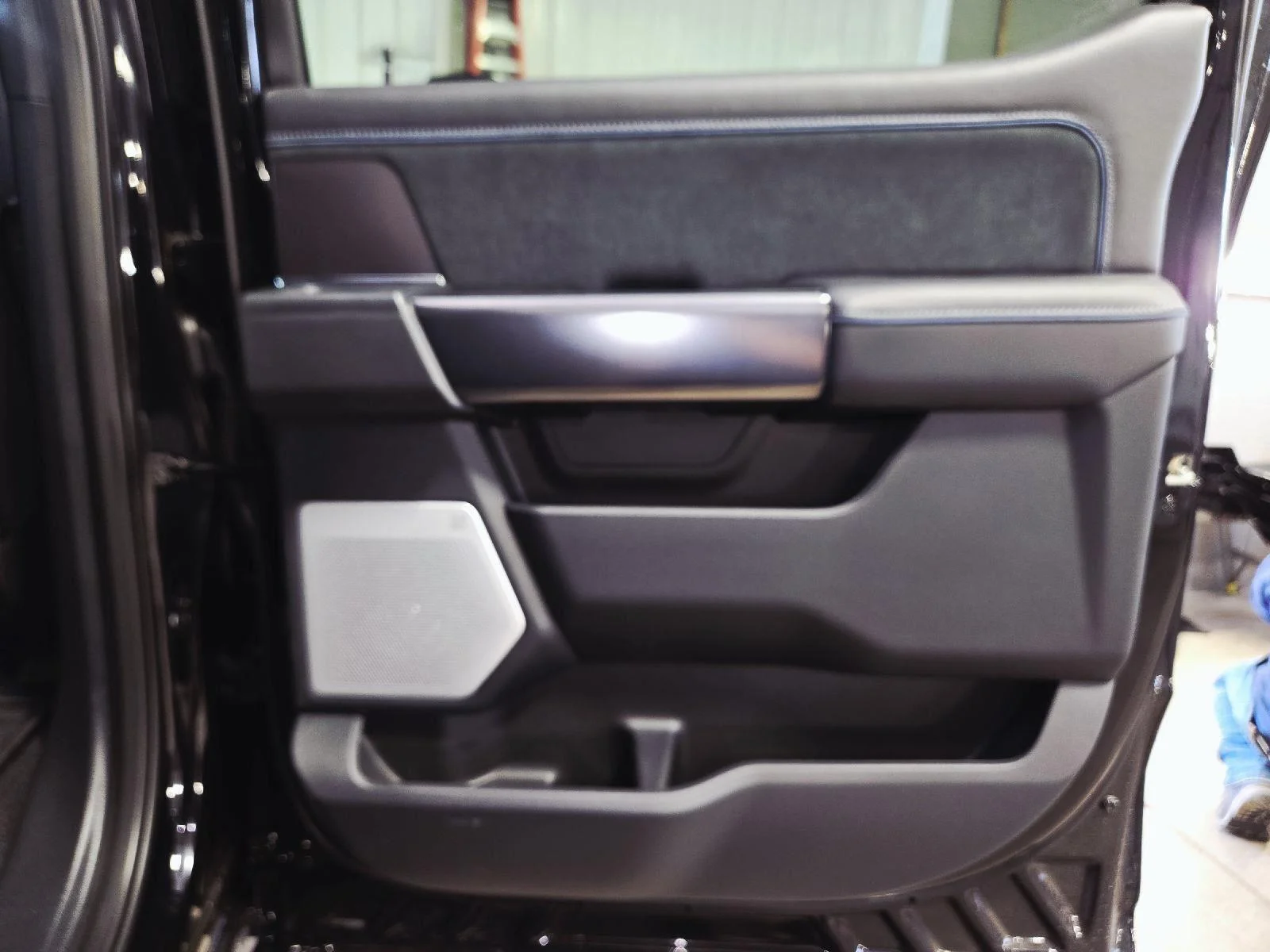 Used 2026 Agate Black Metallic Ford Platinum image 36