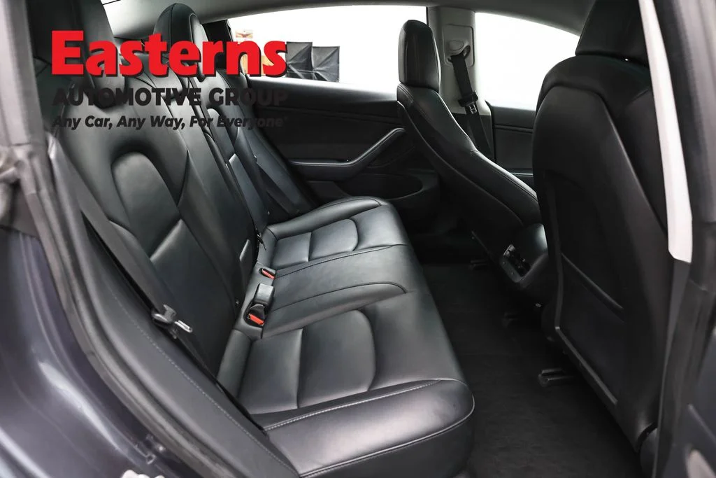 Used 2018 Gray Tesla Long Range image 17