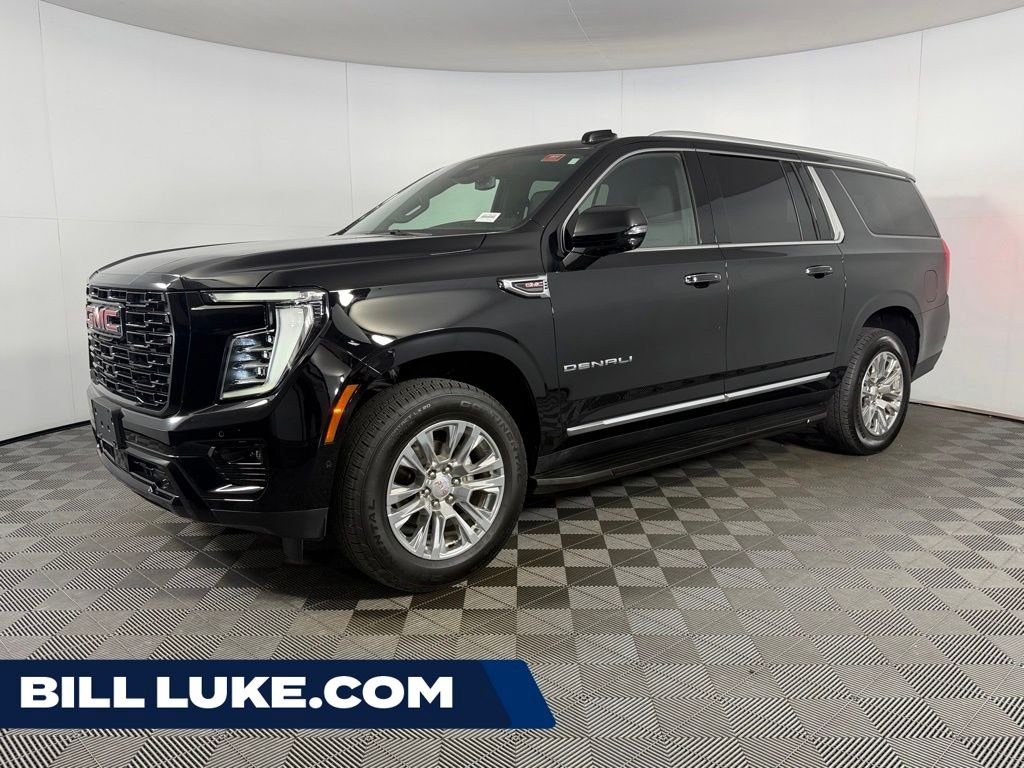 2025 GMC Yukon Denali AWD's photo