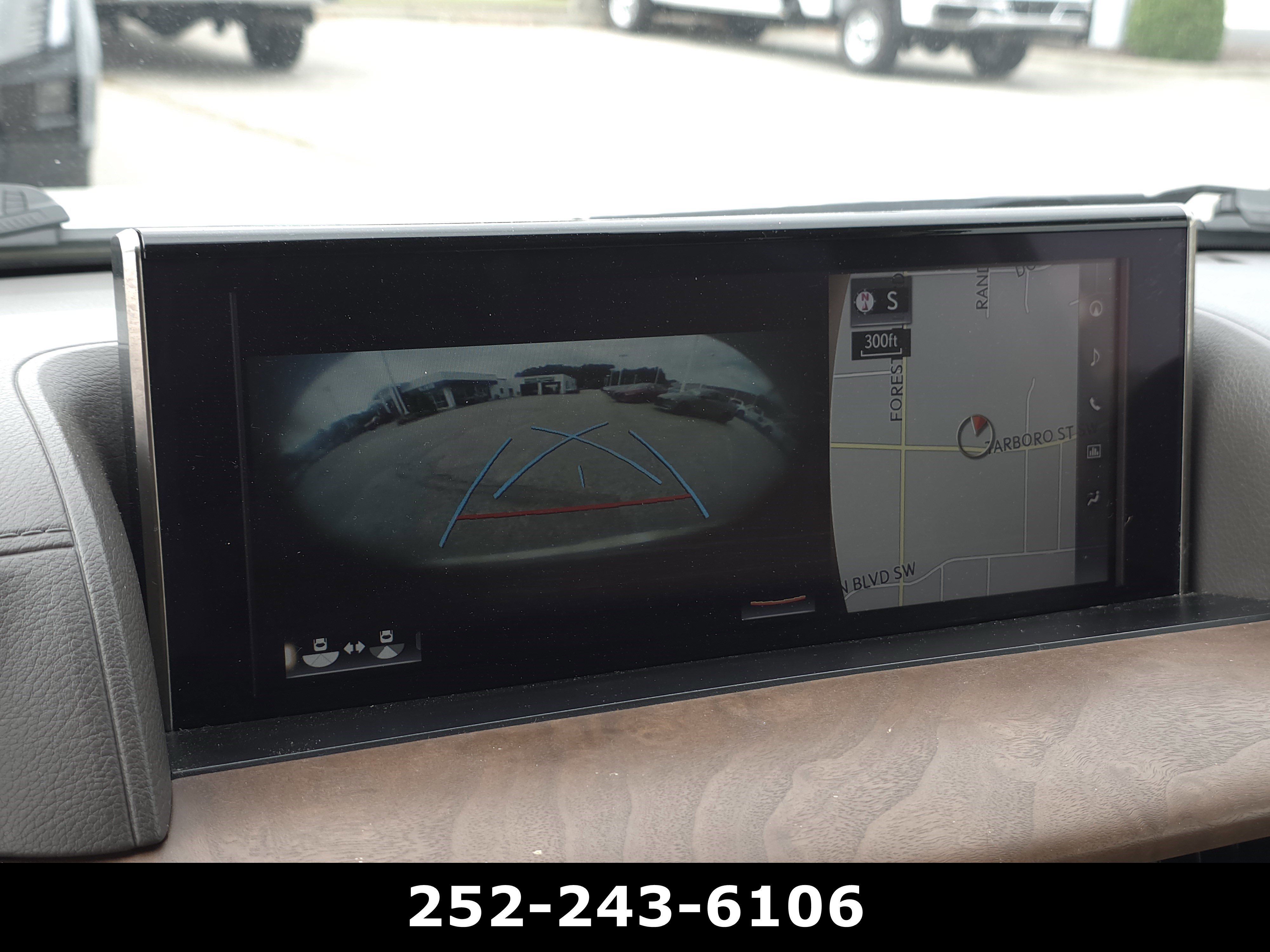Used 2016 Starfire Pearl Lexus 570 image 25