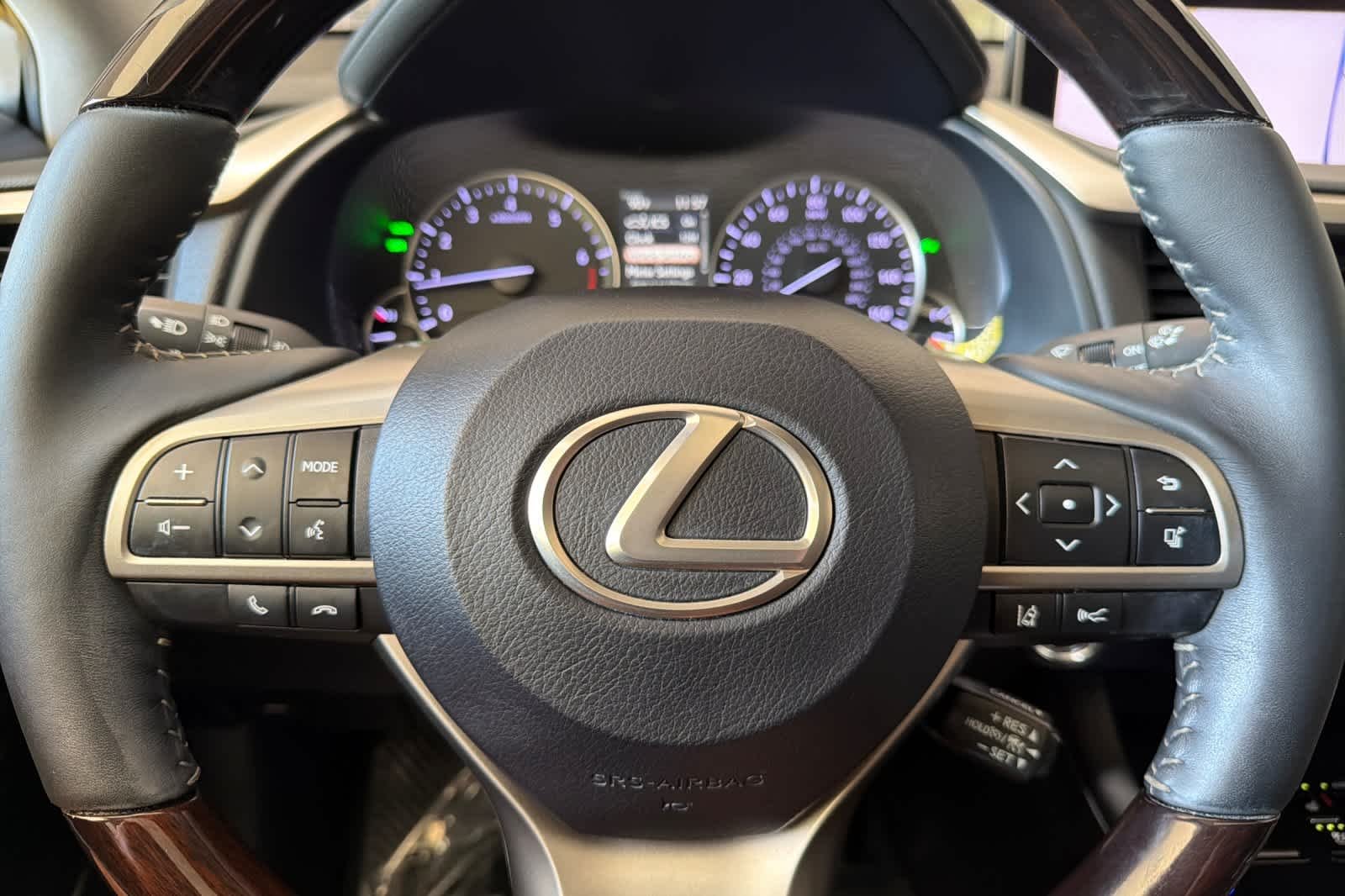 Used 2019 Matador Red Mica Lexus  image 26