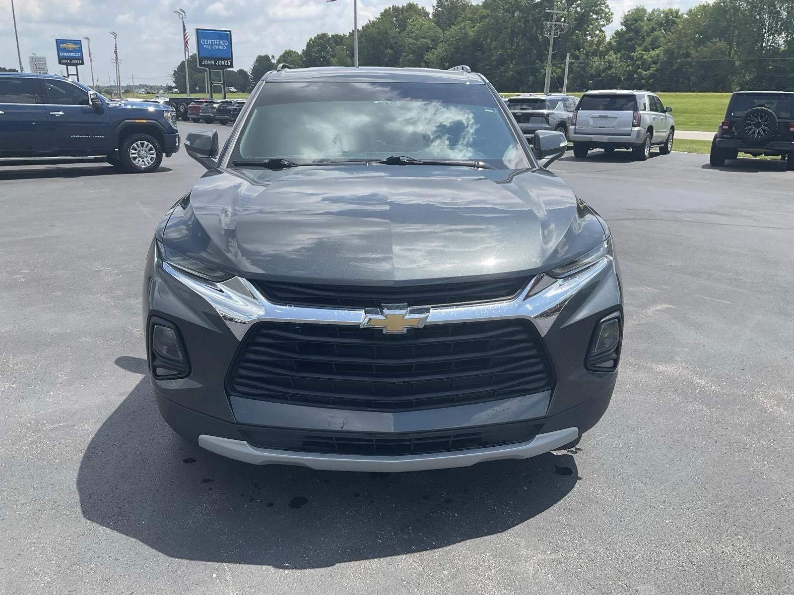 Used 2020 Nightfall Gray Metallic Chevrolet LT image 2