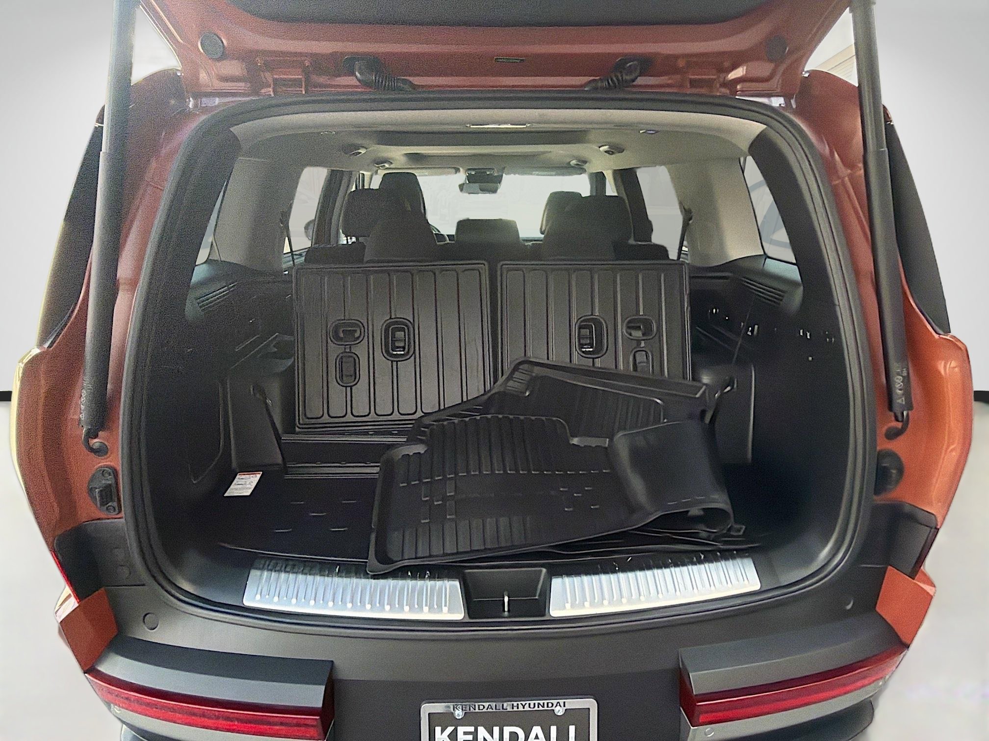 2025 Hyundai Santa Fe Limited - Photo 25