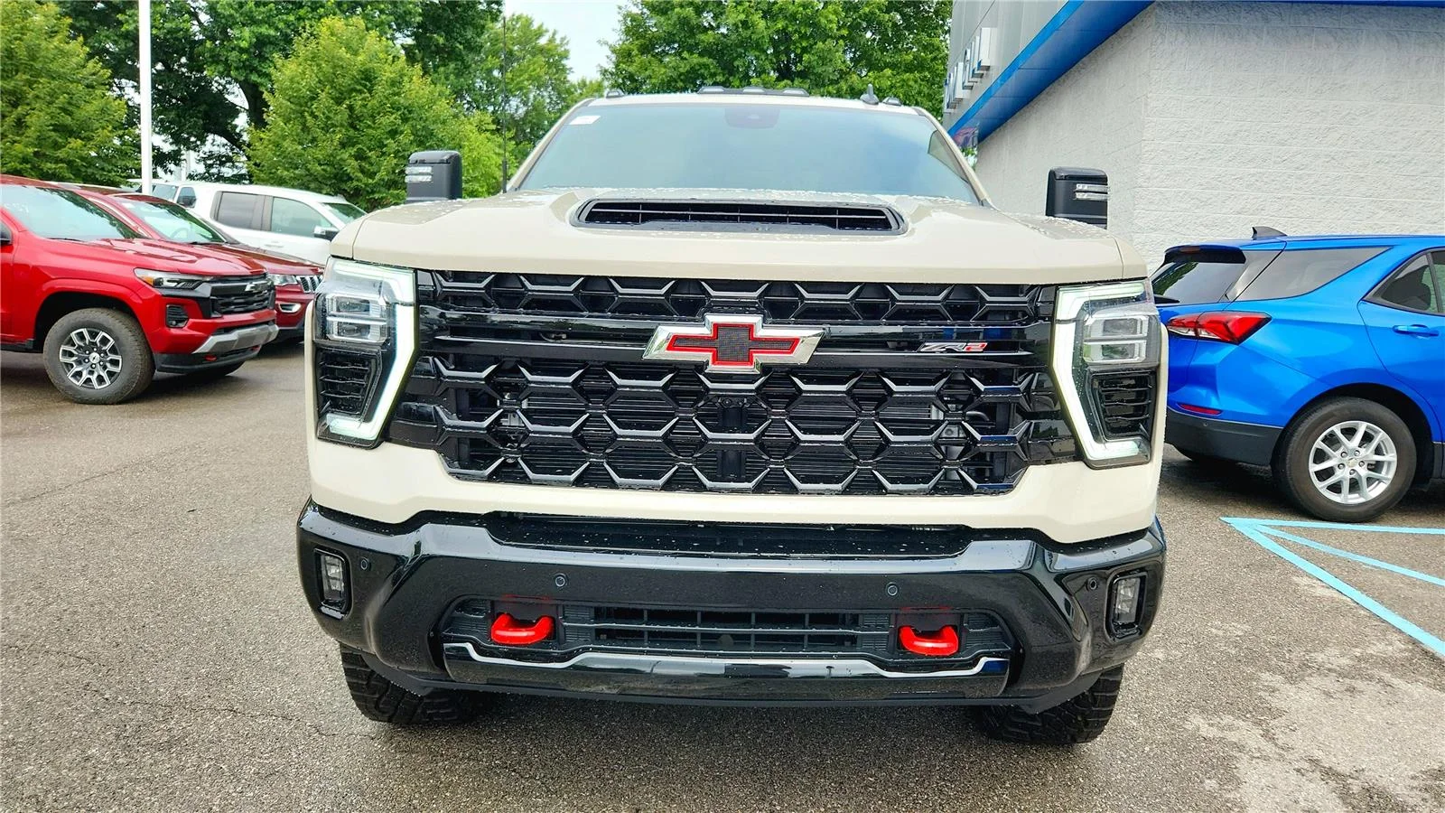 2026 Chevrolet Silverado 2500 HD ZR2 - Photo 31