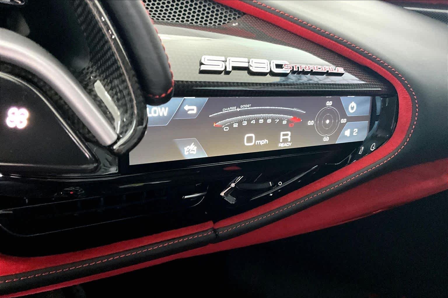 Used 2021  Ferrari  image 41