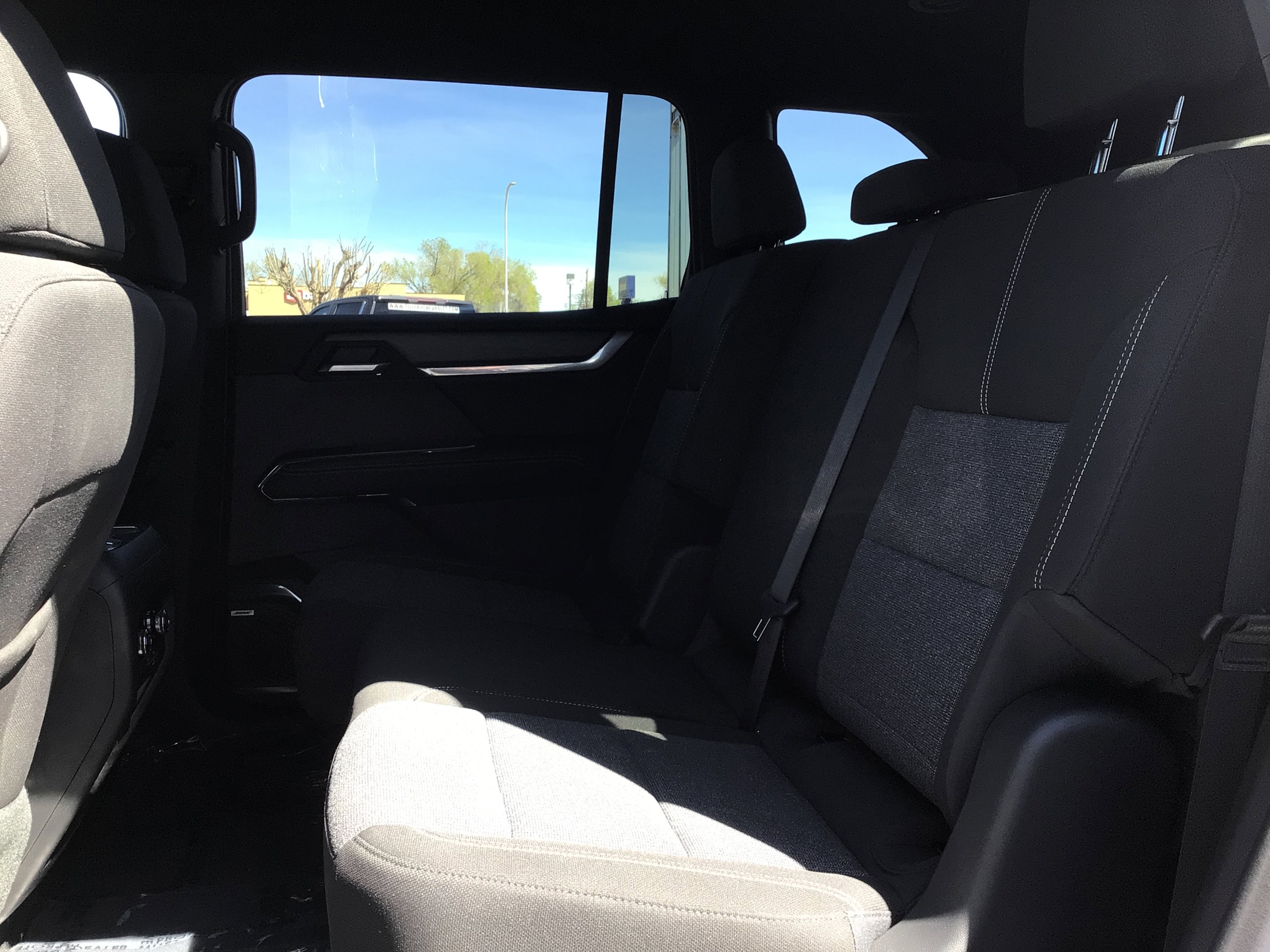 2025 GMC Acadia Elevation - Photo 8