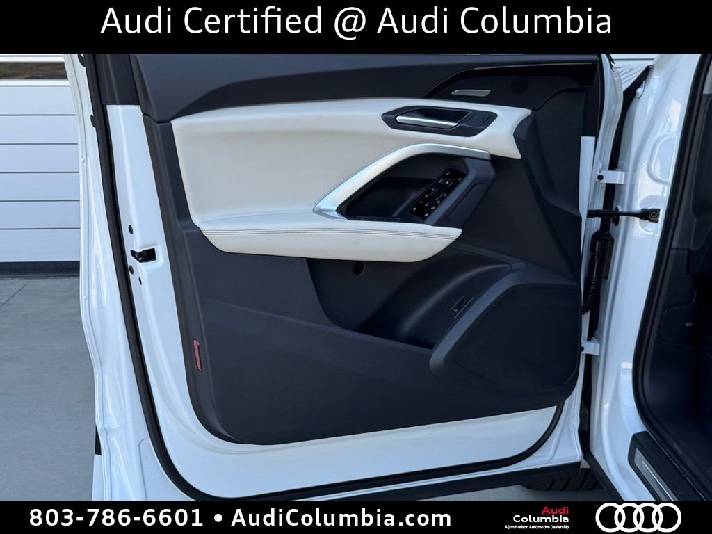 Used 2025  Audi 2.0T Premium Plus image 19