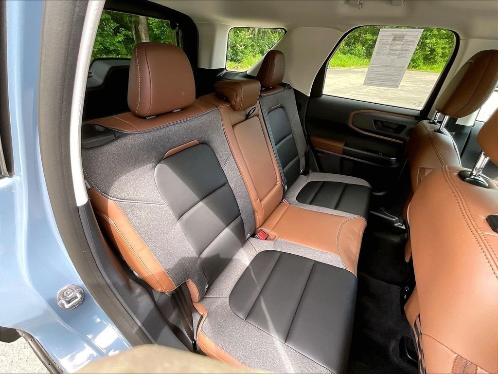 Used 2024 Gray Ford Outer Banks image 19