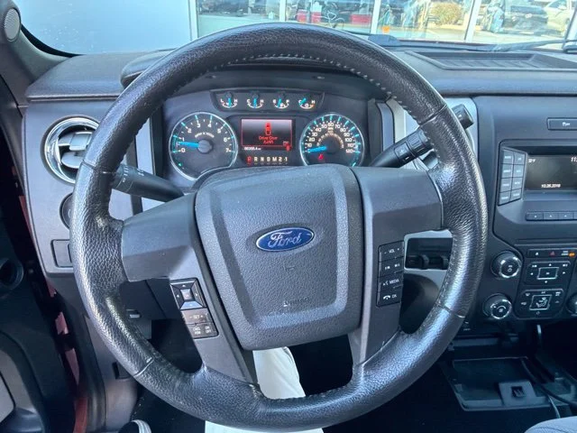 Used 2014 Red Ford XLT image 6