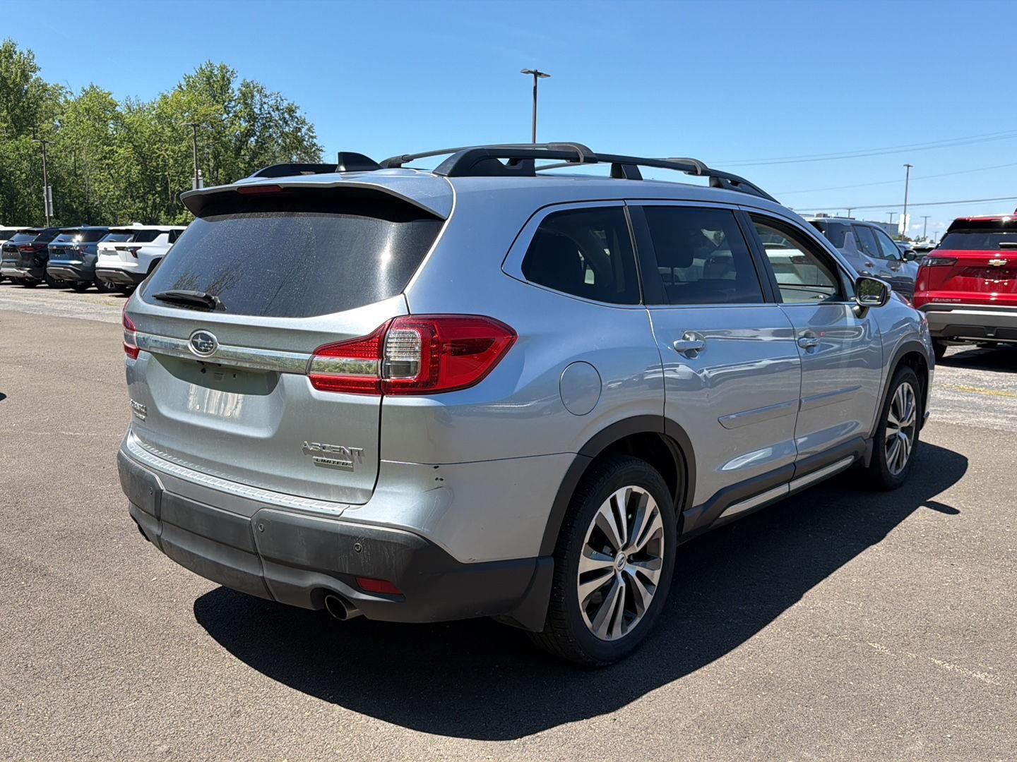 Used 2020 Ice Silver Metallic Subaru Limited image 8