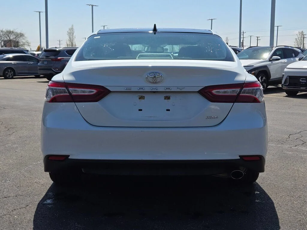 Used 2020 Beige Toyota XLE image 14