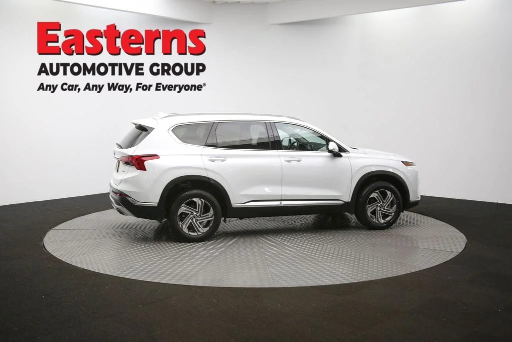 Used 2022 White Hyundai SEL image 45
