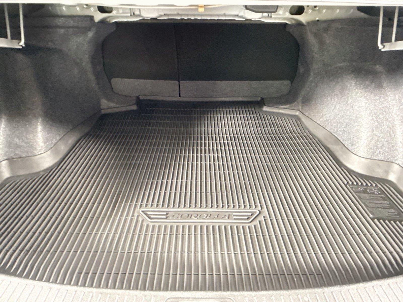 Certified Used 2026 Wind Chill Pearl Toyota LE image 34