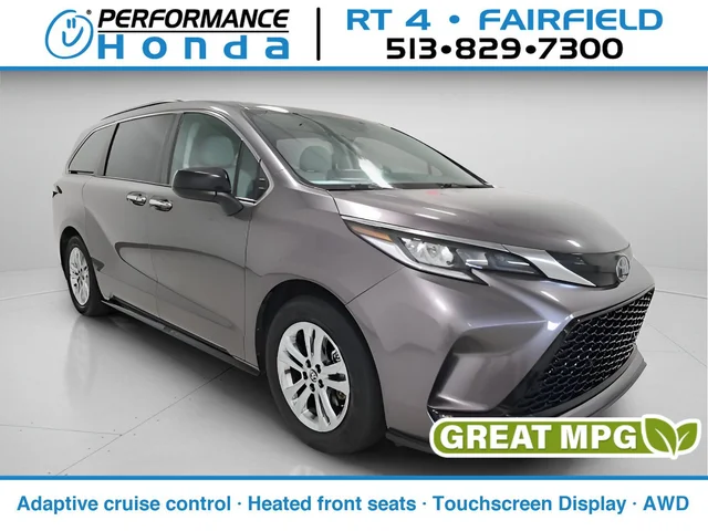 2022 Toyota Sienna XSE