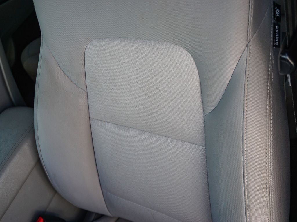 Used 2018 Black Hyundai SEL image 21