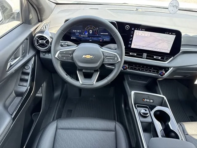 New 2027 Summit White Chevrolet LT image 14