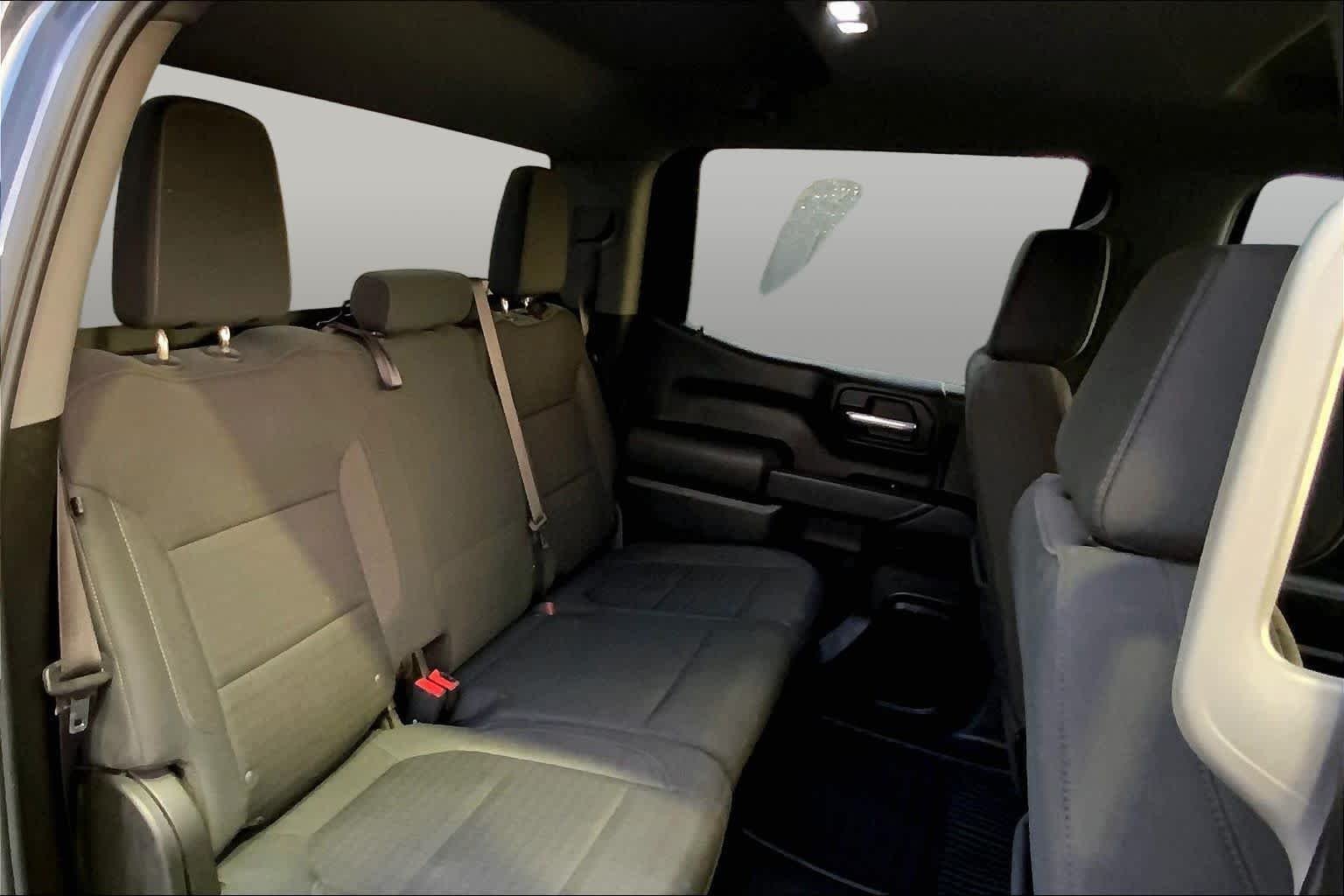 Used 2021 Shadow Gray Metallic Chevrolet LT image 17