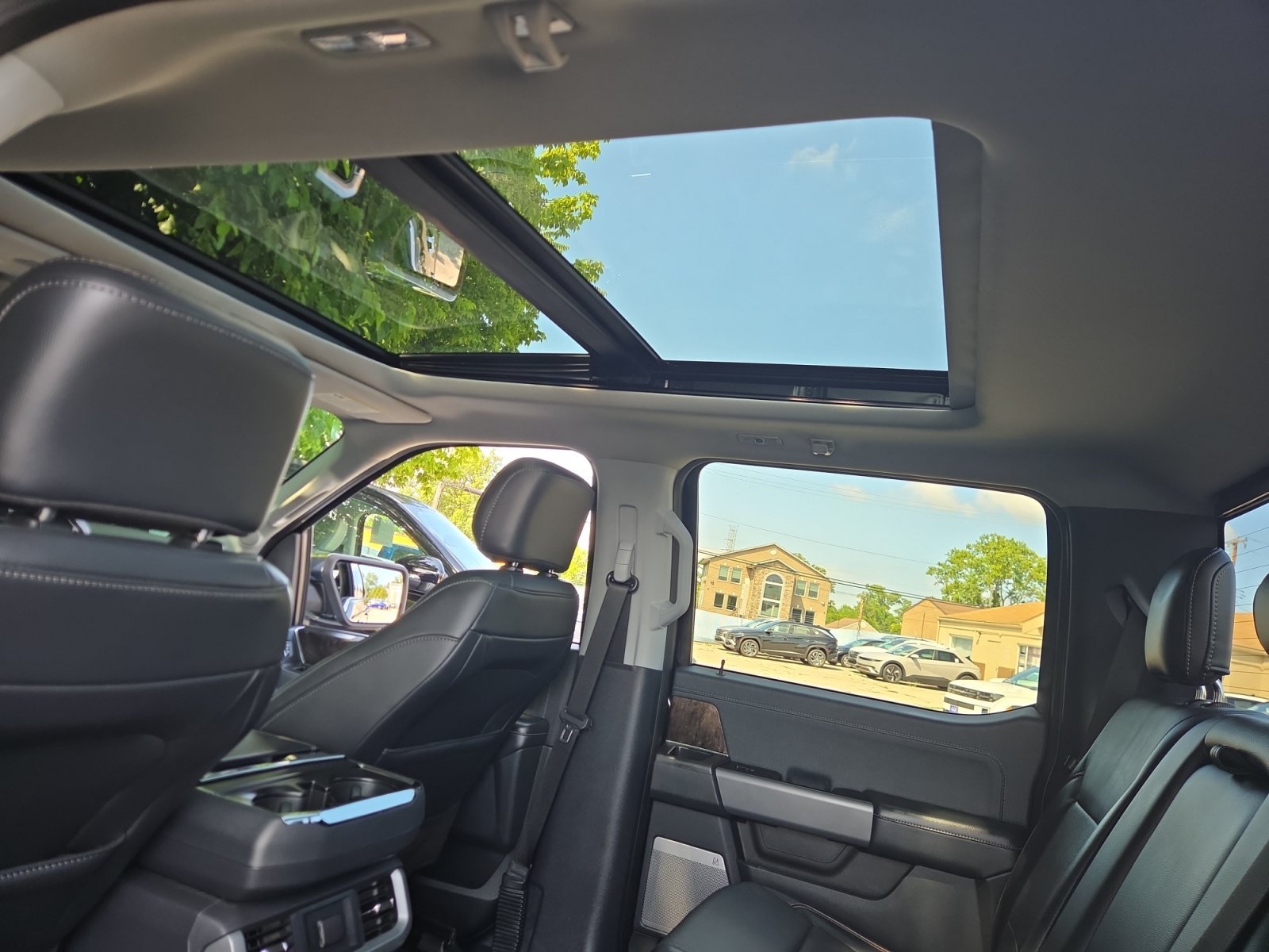Certified Used 2021 Black Metallic Ford Lariat image 19