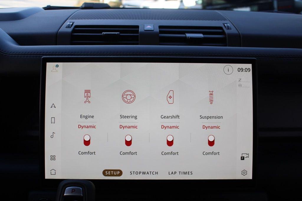 2026 Land Rover Defender OCTA - Photo 37