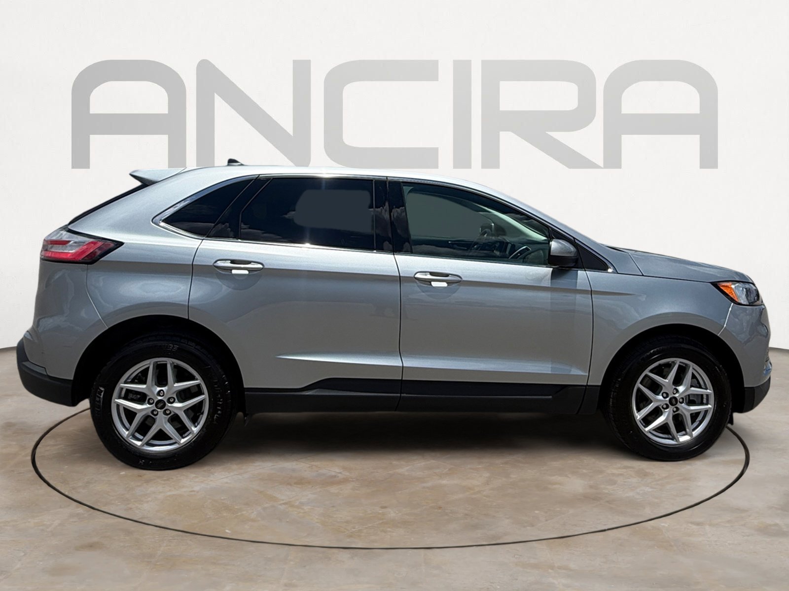 Used 2024 Silver Metallic Ford SEL image 11