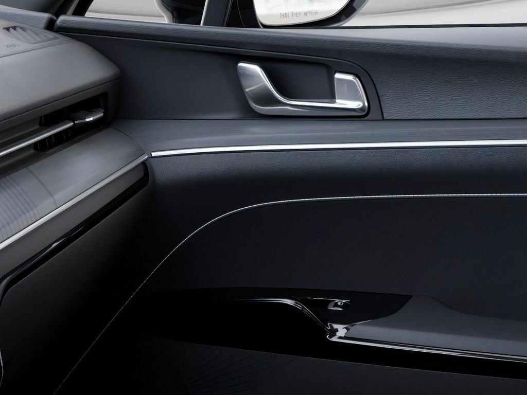 New 2026 White Kia GT-Line image 25