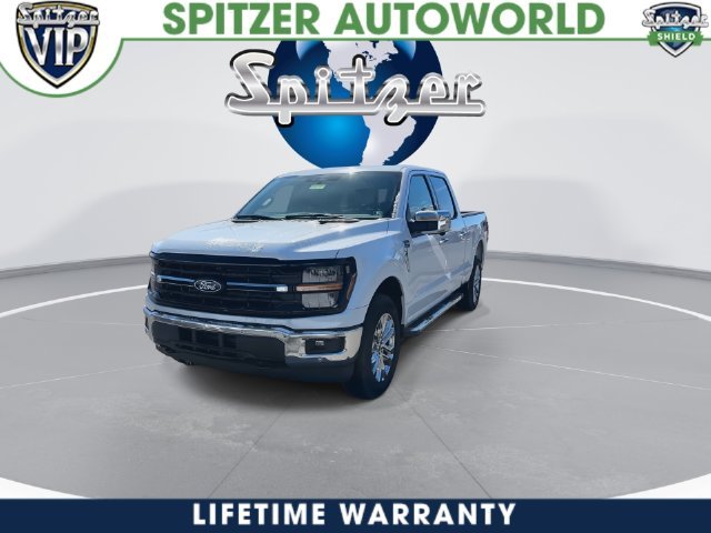 New 2024 Oxford White Ford XLT image 7