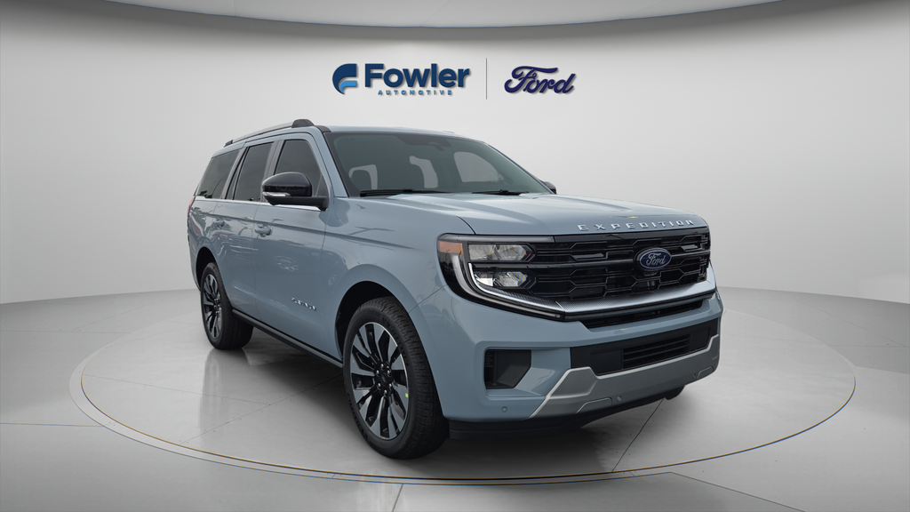 New 2026 Glacier Gray Metallic Tri-Coat Ford Platinum® image 1