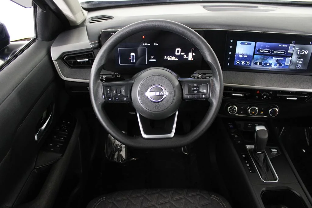 2025 Nissan Kicks SV - Photo 7