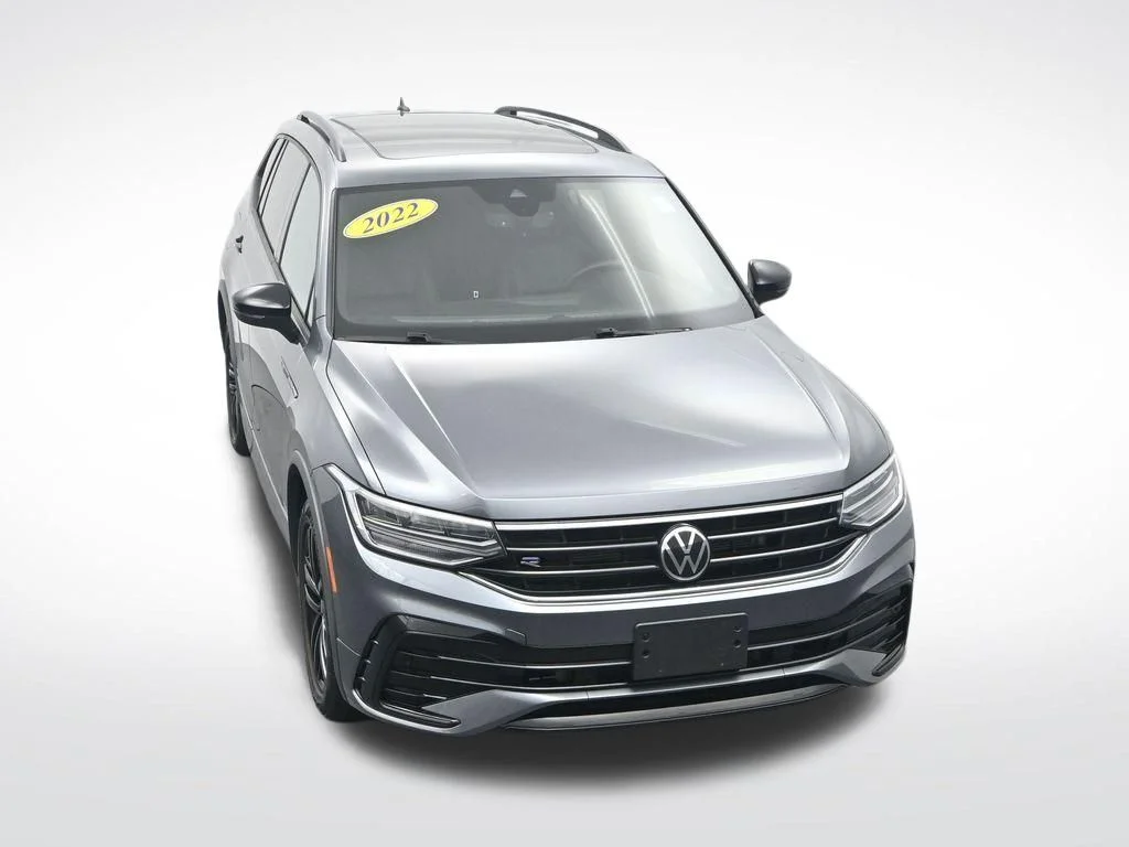 Used 2022 Platinum Gray Metallic Volkswagen 2.0T SE R-Line Black image 30