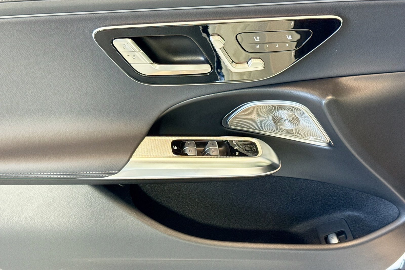 New 2026 Polar White Mercedes-Benz E 350 image 16