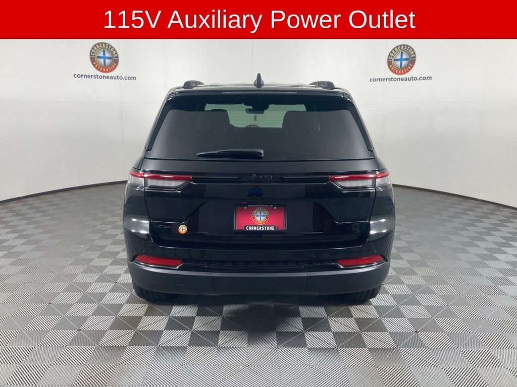 2025 Jeep Grand Cherokee Altitude X photo 3