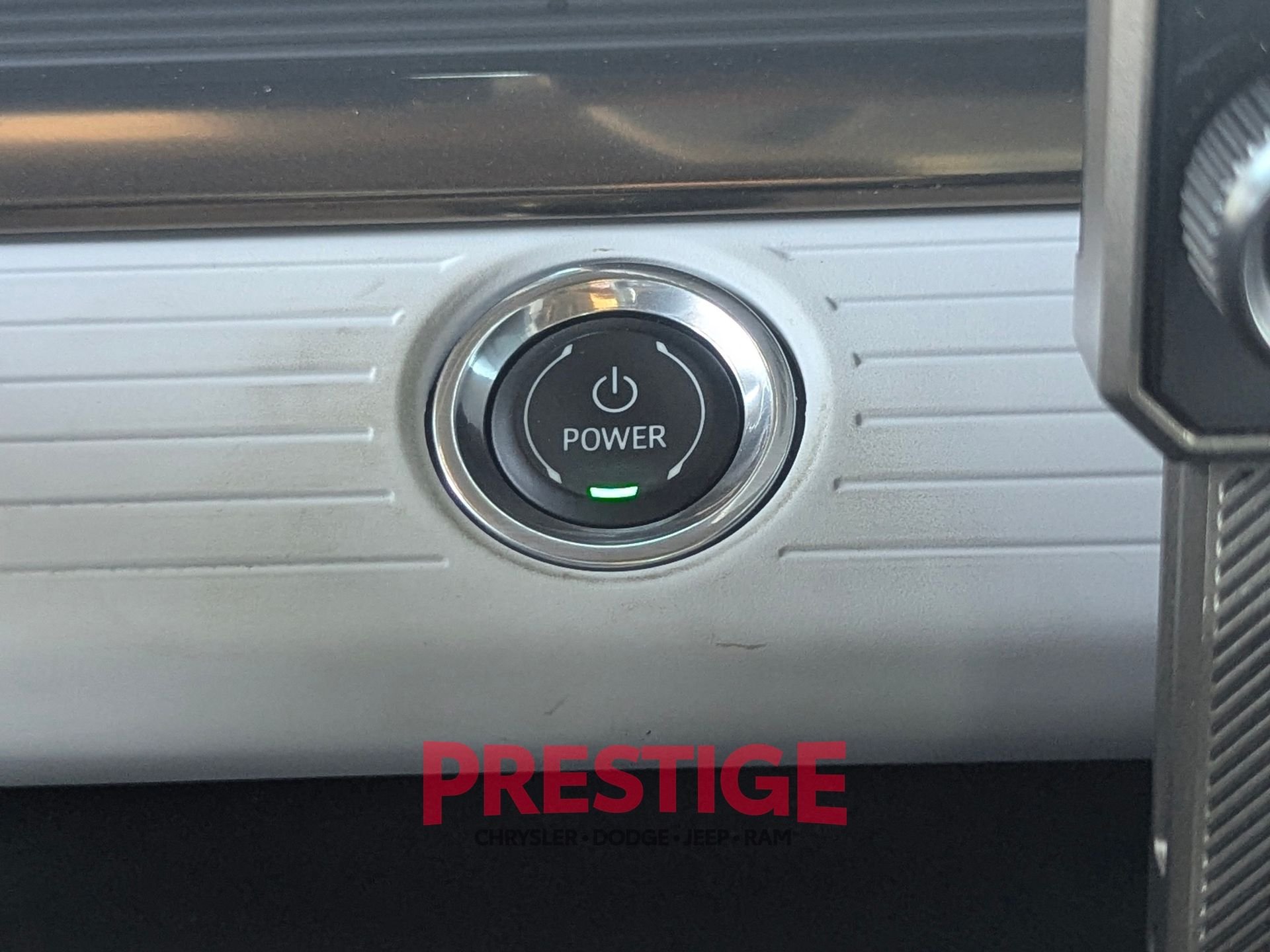 Used 2024 Black GMC 2X image 28