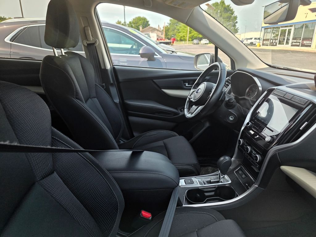 Used 2021 Ice Silver Metallic Subaru Premium image 5