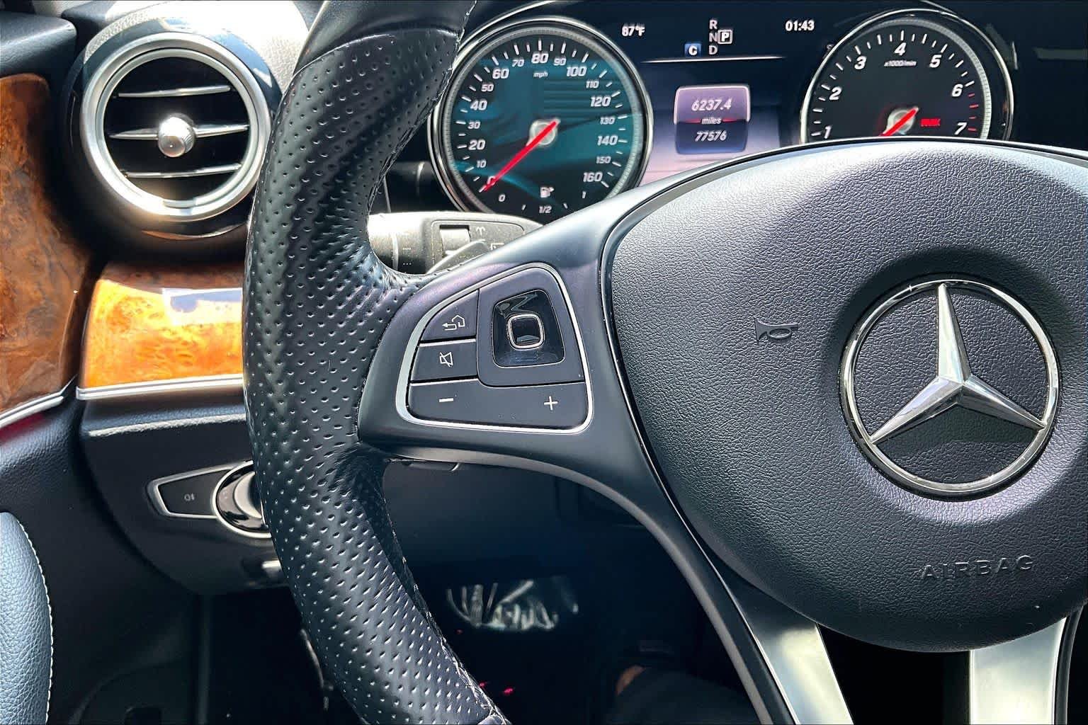 Used 2018 Polar White Mercedes-Benz E 400 image 23