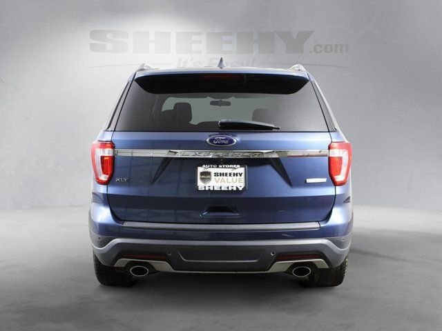 Used 2018 Blue Ford XLT image 6