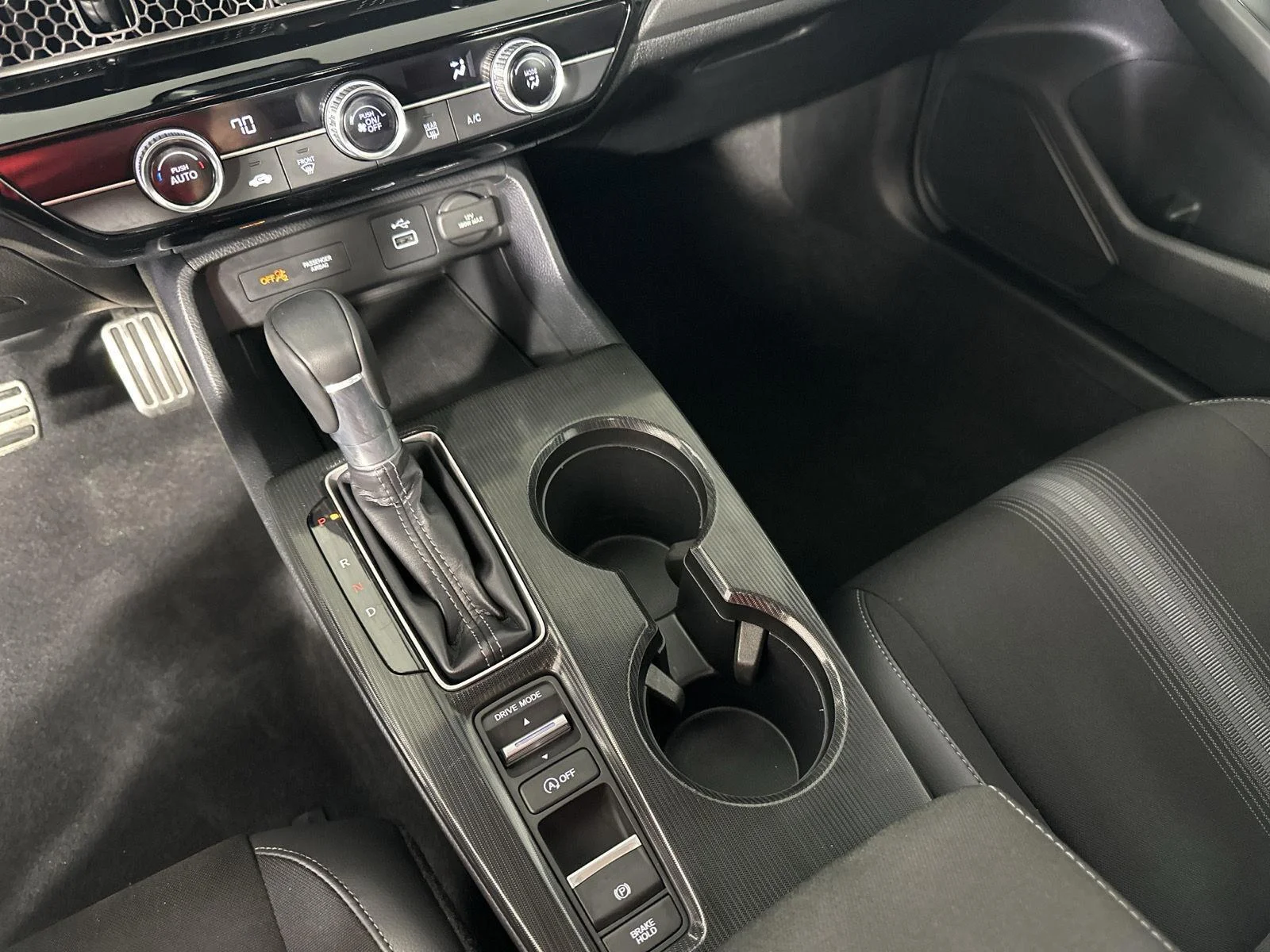 Used 2024 Sonic Gray Pearl Honda Sport image 13