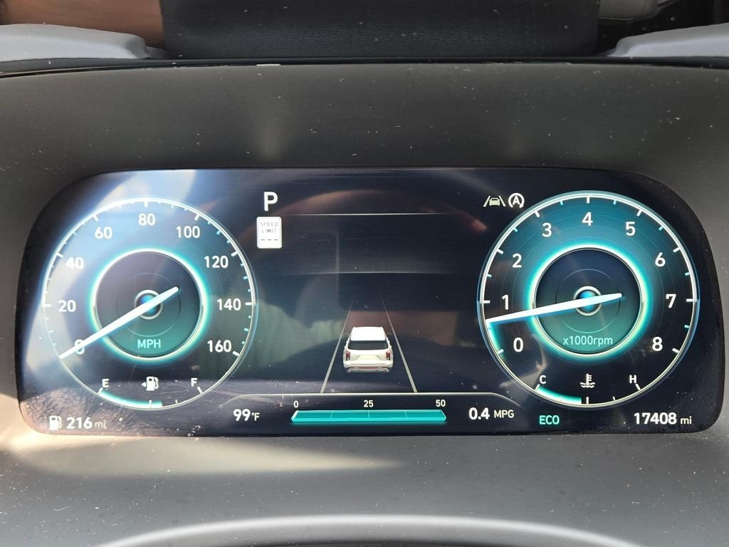 Certified Used 2025 Gray Hyundai SEL Premium image 26