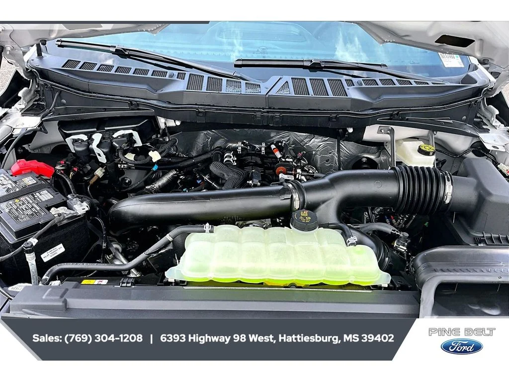 New 2026 Avalanche Ford XLT image 8