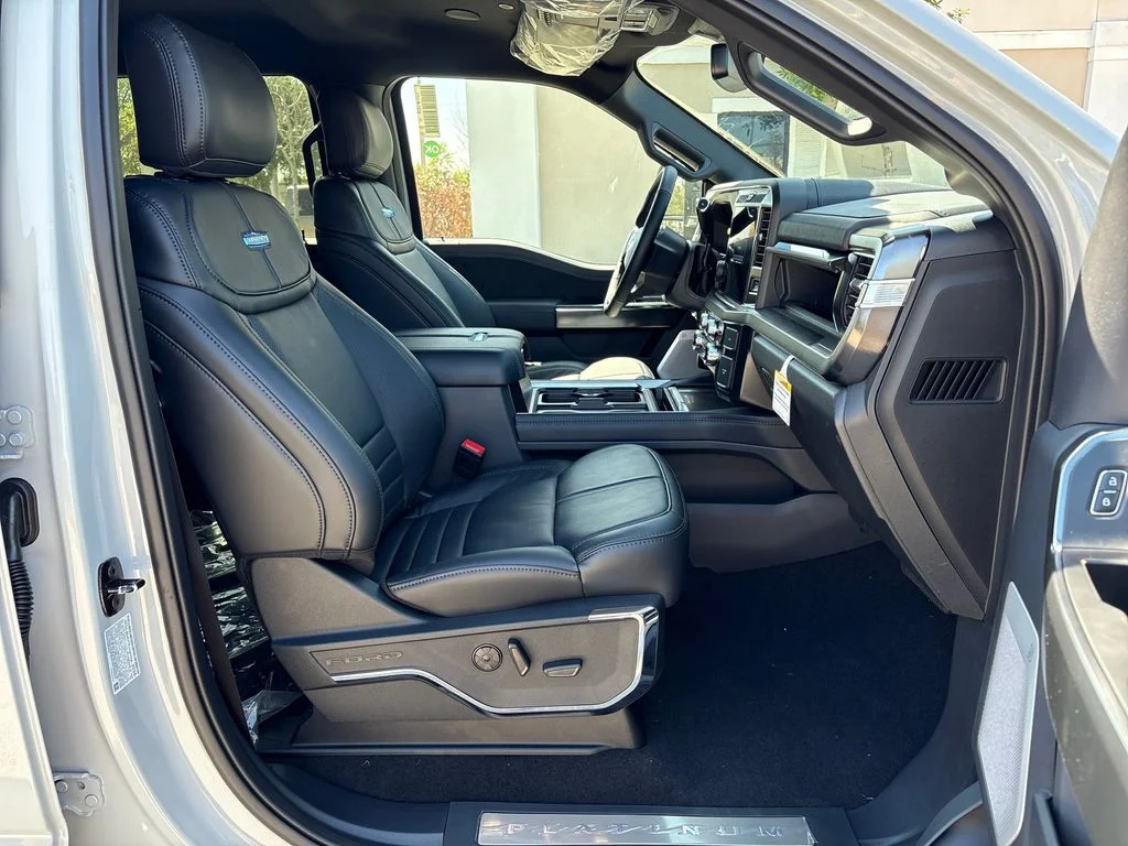 New 2026 White Ford Platinum image 5
