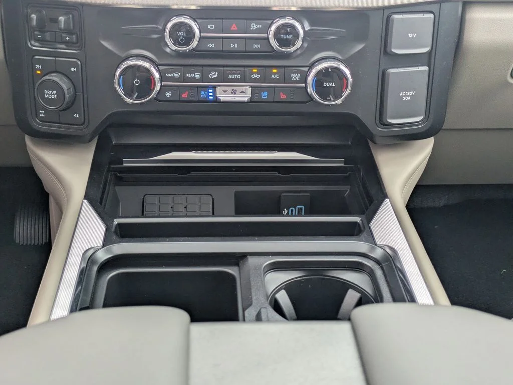 New 2026 Carbonized Gray Metallic Ford Platinum image 19