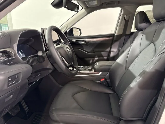 New 2026 Wind Chill Pearl Toyota Limited image 16