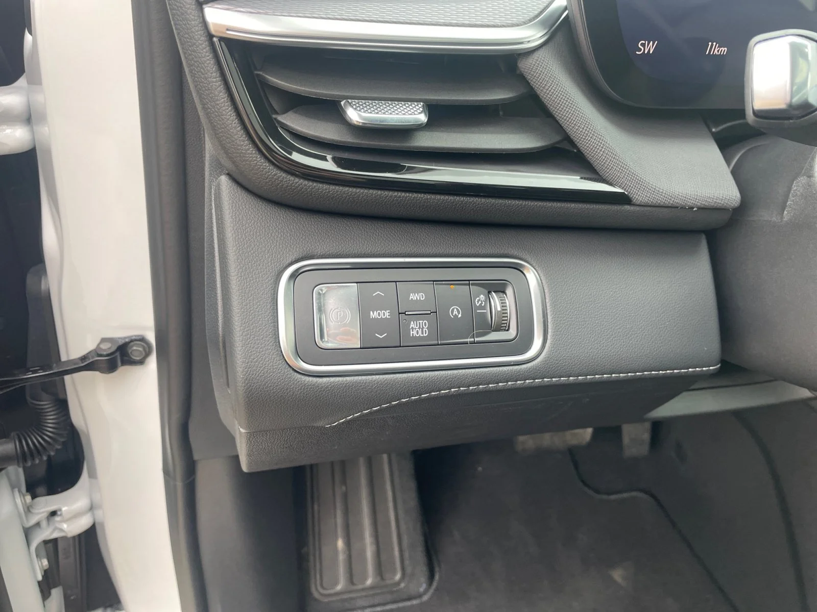 New 2026 Summit White Buick Sport Touring AWD image 16