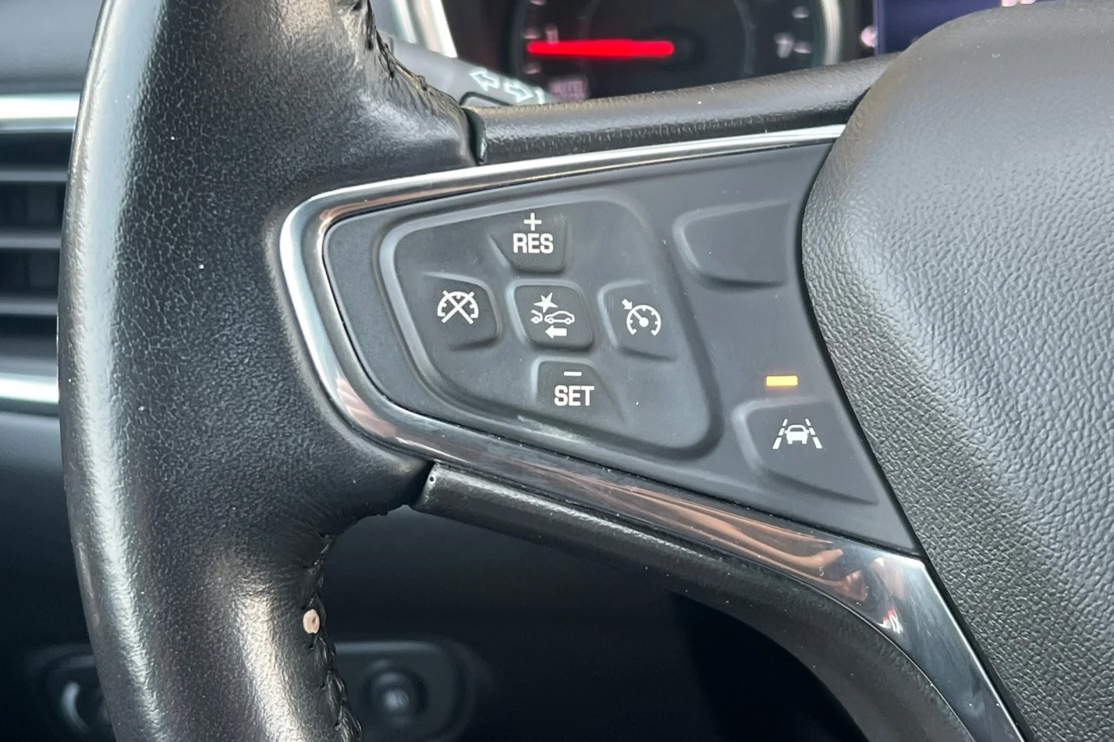 Used 2020 Mosaic Black Metallic Chevrolet LT image 25