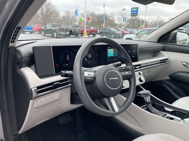 2025 HYUNDAI TUCSON - Image 9