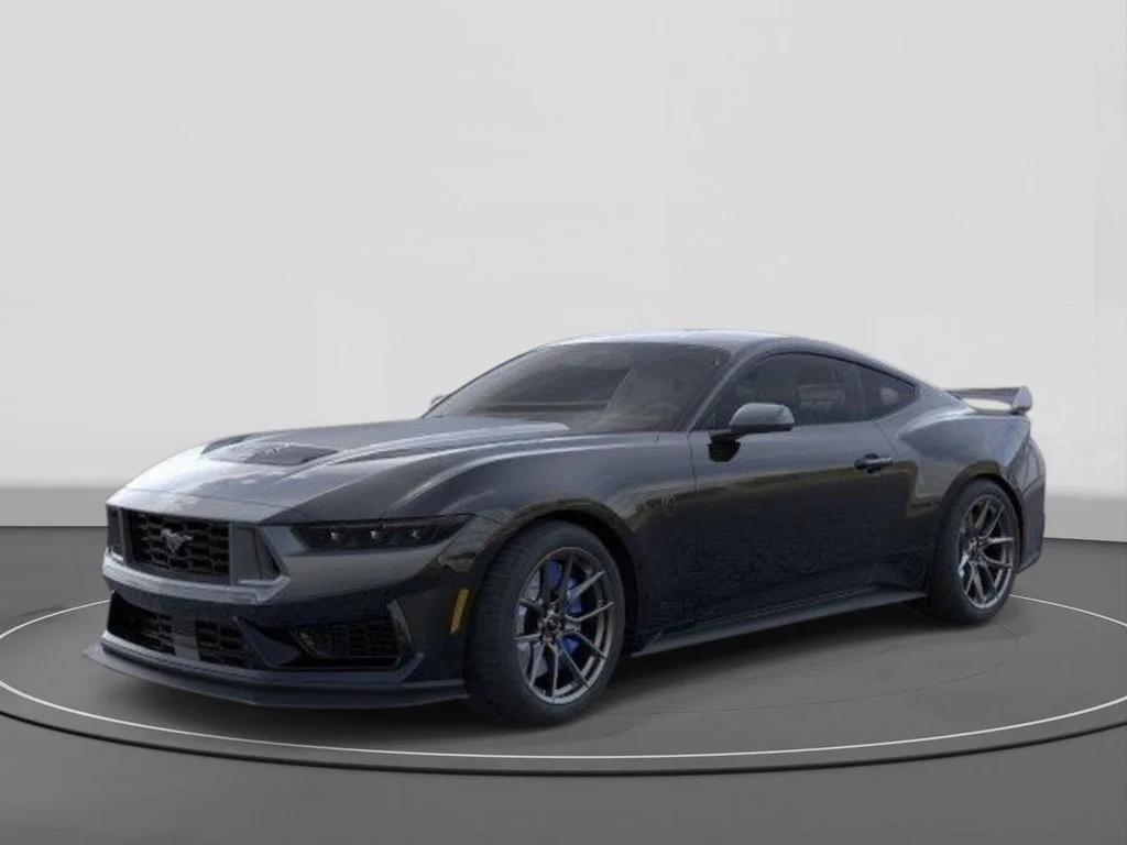 2026 Ford Mustang Dark Horse's photo